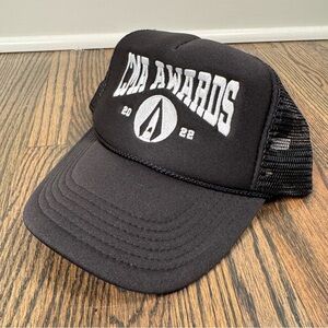 CMA Awards 2022 black trucker hat